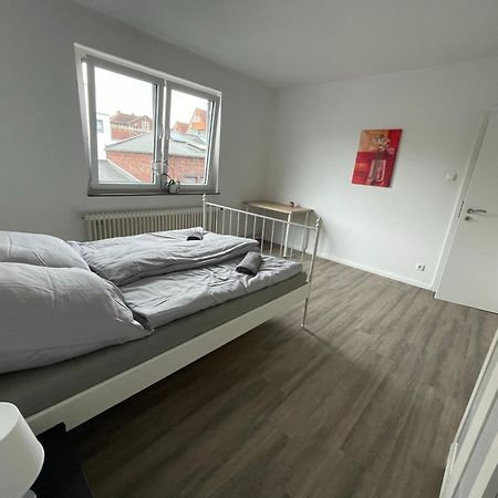 Schoene Zentrale Zimmer In Wilhelmshaven Appartement Buitenkant foto