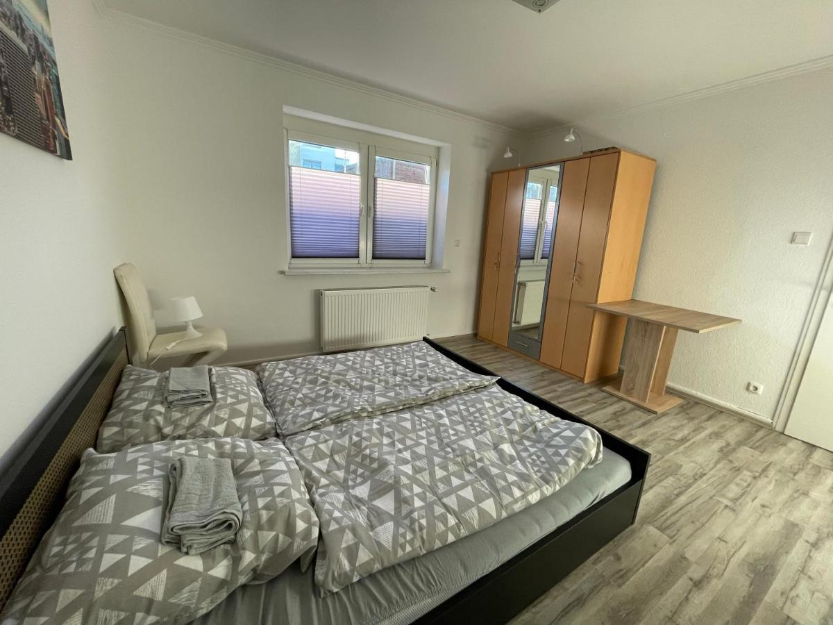 Schoene Zentrale Zimmer In Wilhelmshaven Appartement Buitenkant foto