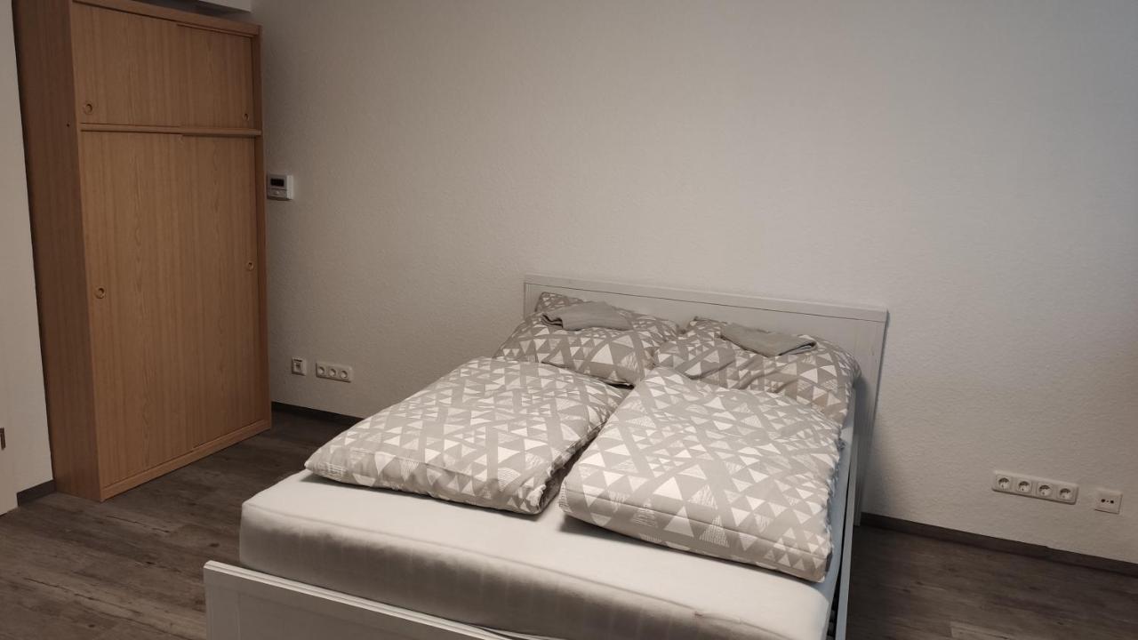 Schoene Zentrale Zimmer In Wilhelmshaven Appartement Buitenkant foto
