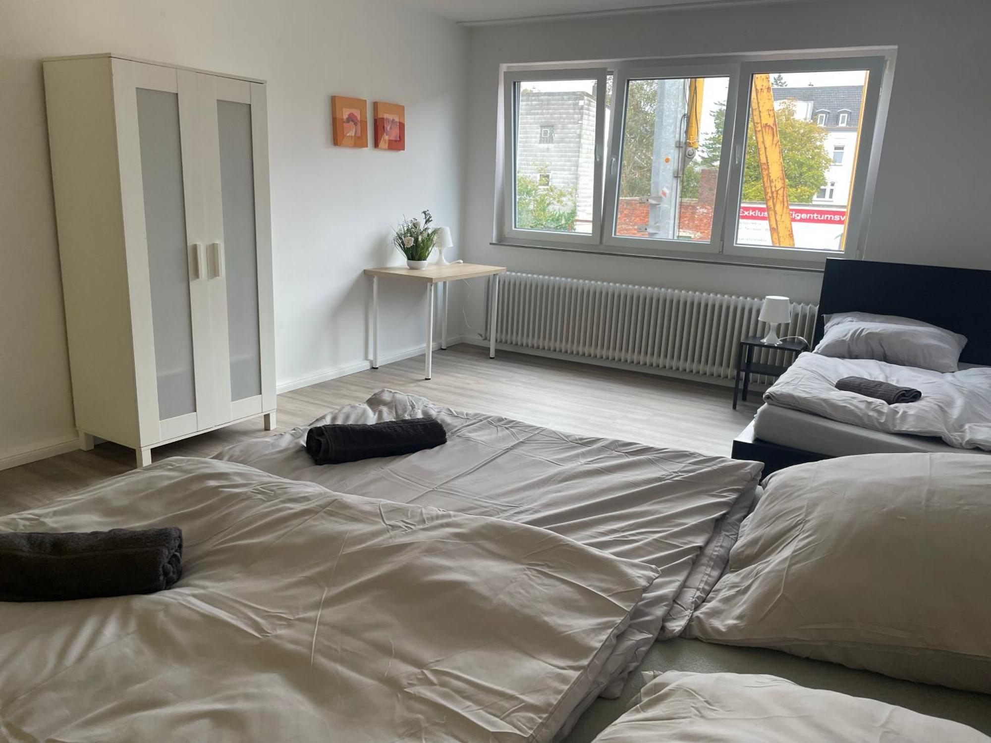 Schoene Zentrale Zimmer In Wilhelmshaven Appartement Buitenkant foto